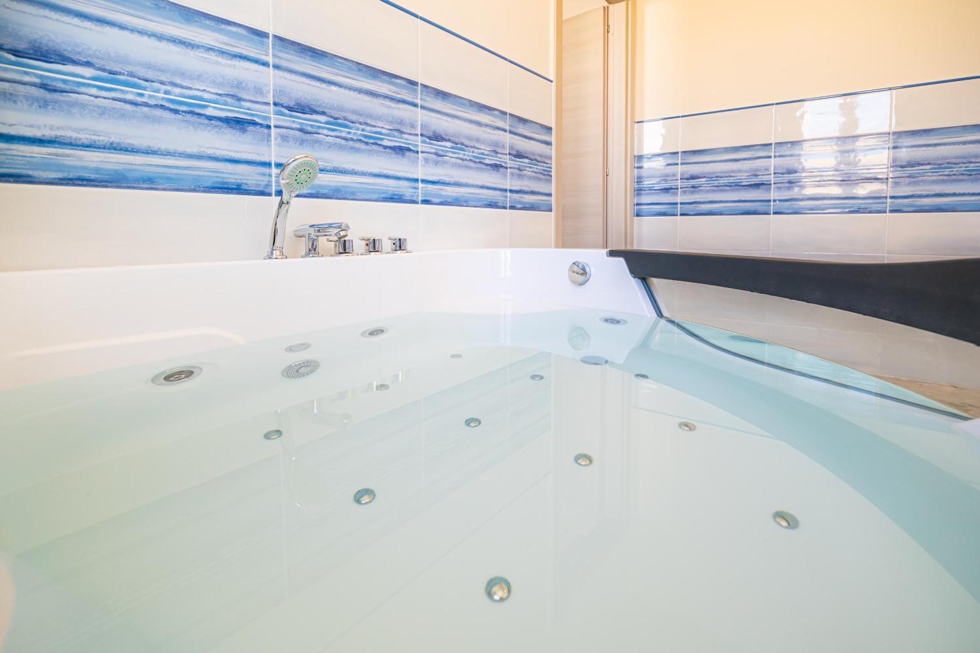 Dei Del Mare Extra Luxury Bed & Breakfast Gallipoli Bagian luar foto