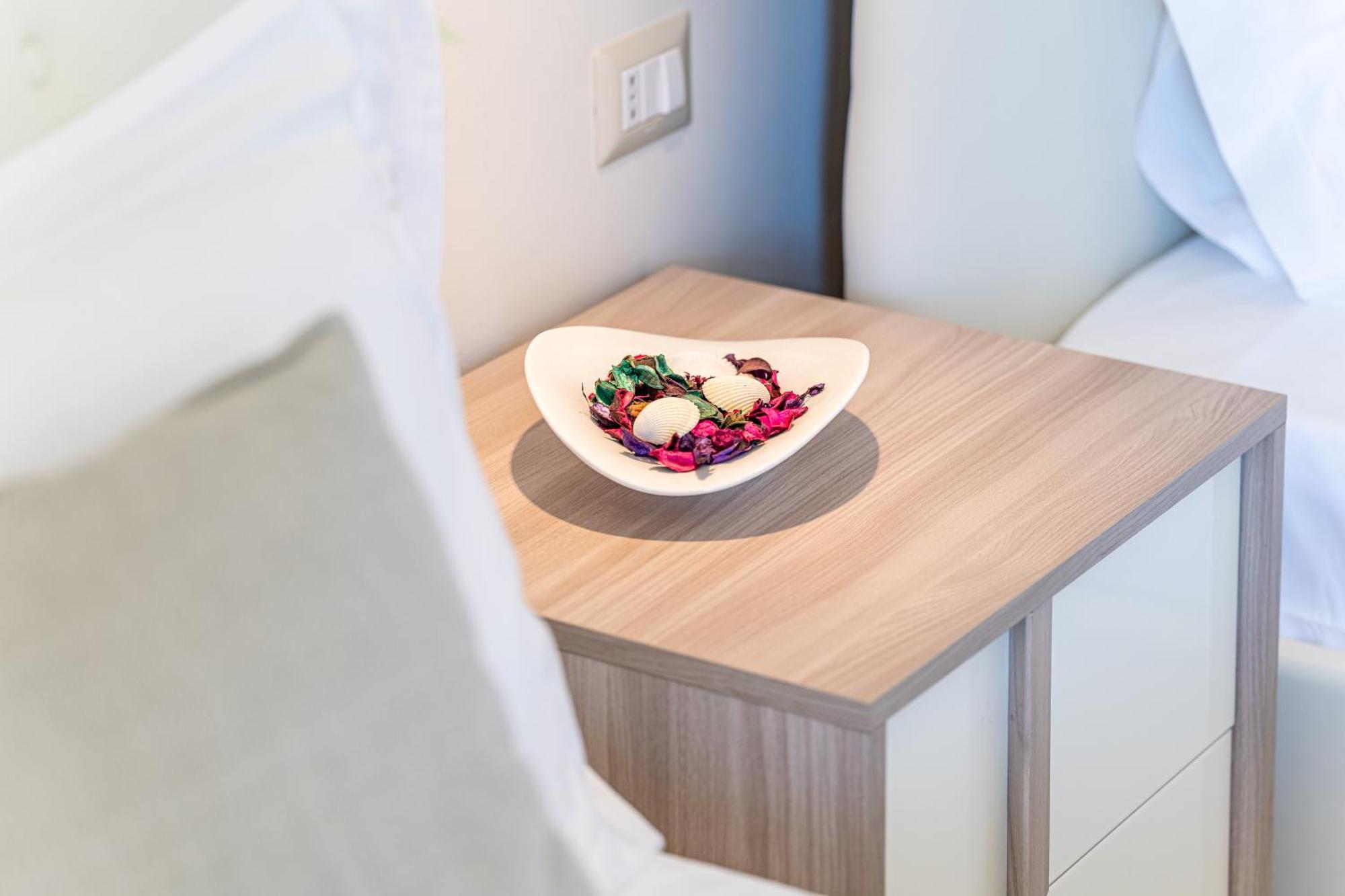 Dei Del Mare Extra Luxury Bed & Breakfast Gallipoli Bagian luar foto