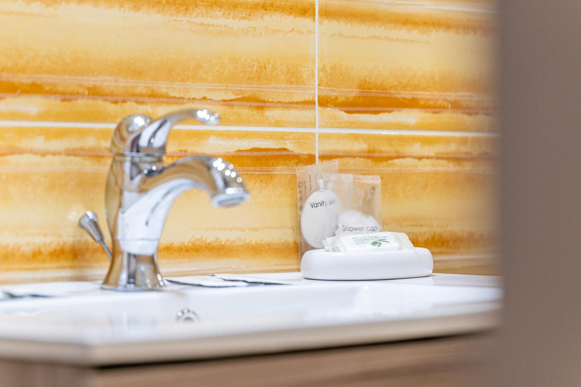 Dei Del Mare Extra Luxury Bed & Breakfast Gallipoli Bagian luar foto