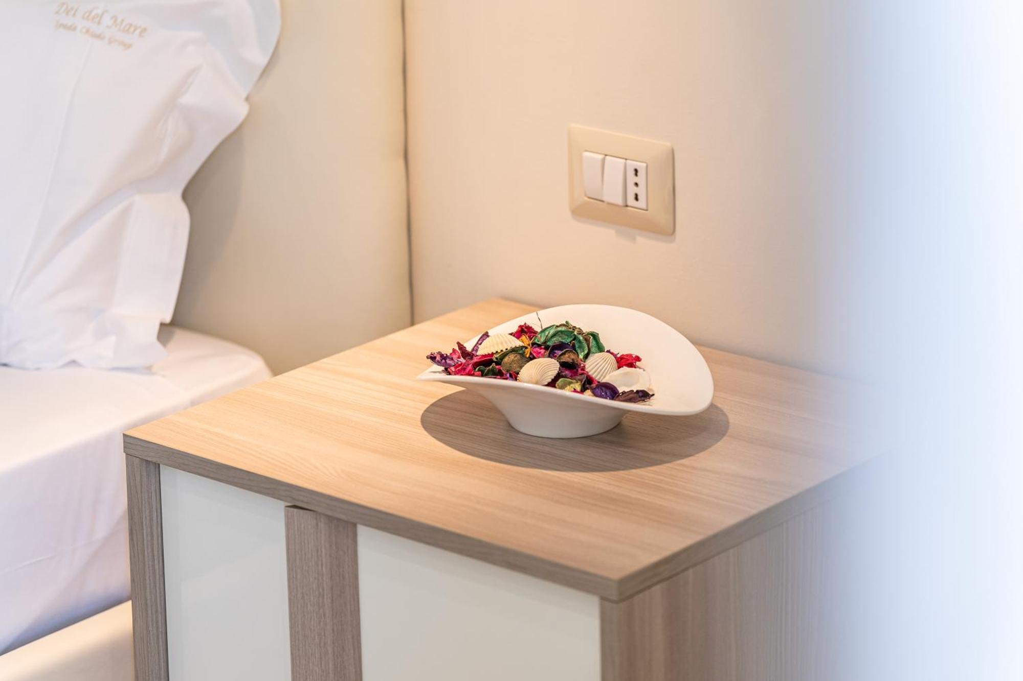 Dei Del Mare Extra Luxury Bed & Breakfast Gallipoli Bagian luar foto
